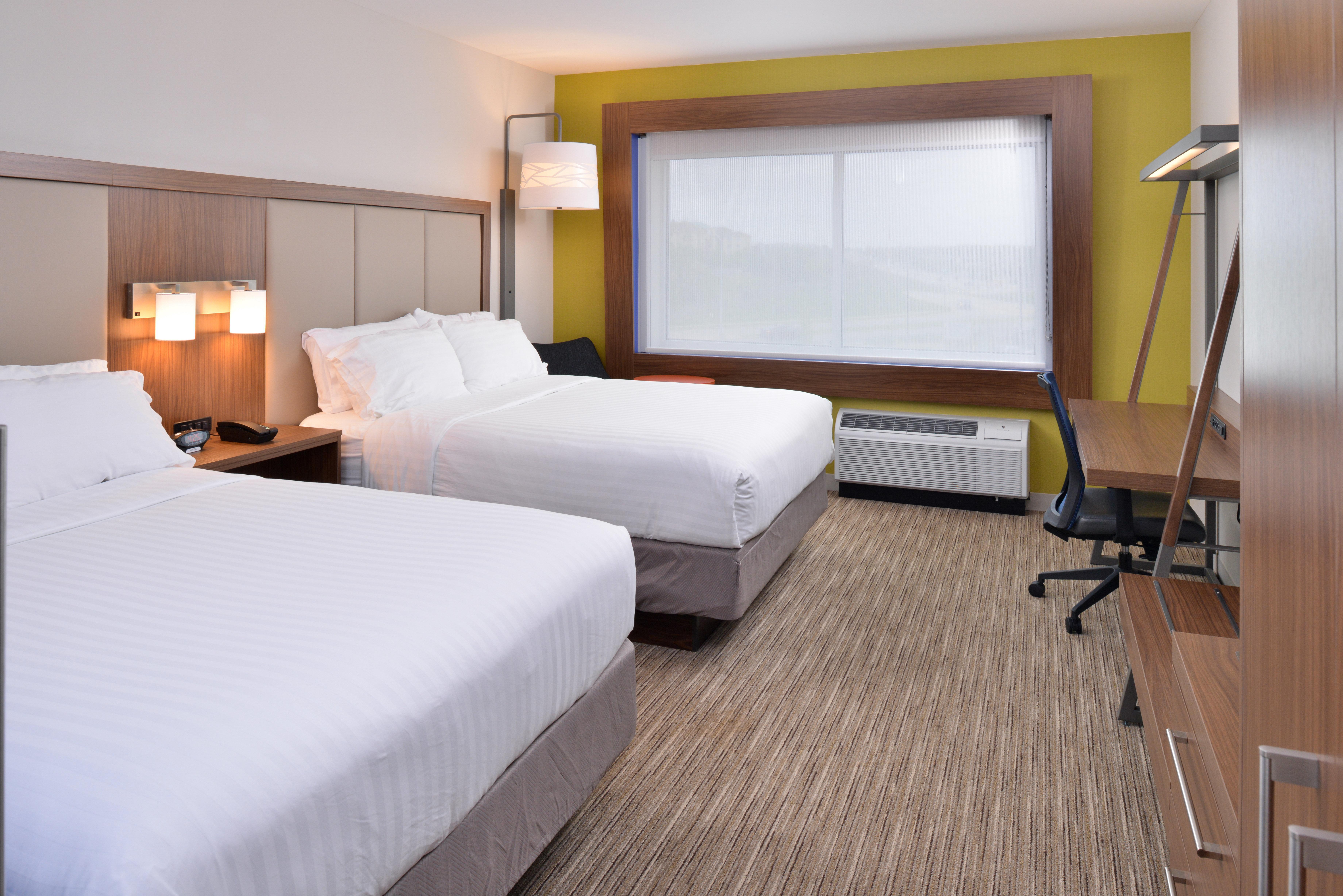 Holiday Inn Express & Suites Madison By Ihg Экстерьер фото